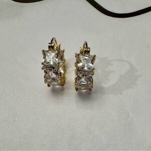 Elegant Gold and White Stone Hoop Earrings NWOT